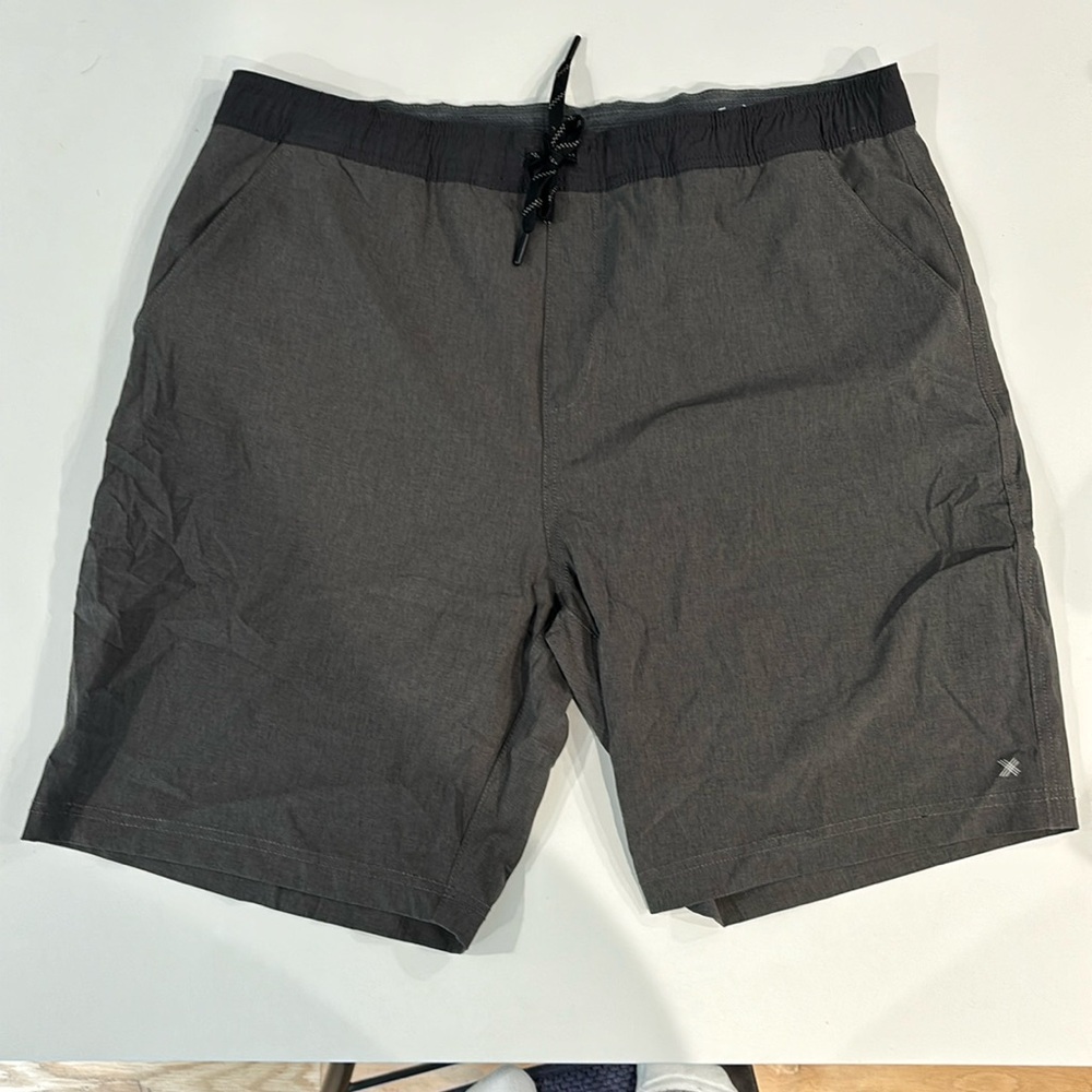 Kenneth Cole Athletic Shorts